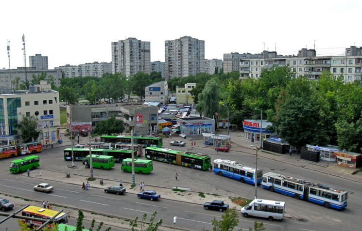 Харьковчане променяли троллейбусы на под…