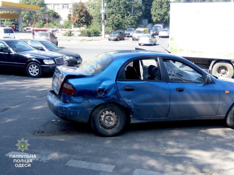 В Одесі внаслідок ДТП постраждало двоє л…