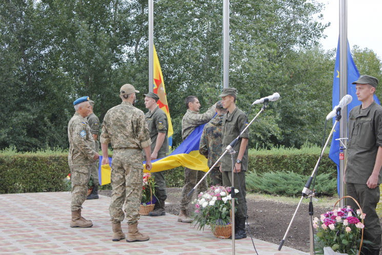 В Енергодарі підняли прапори України, мі…