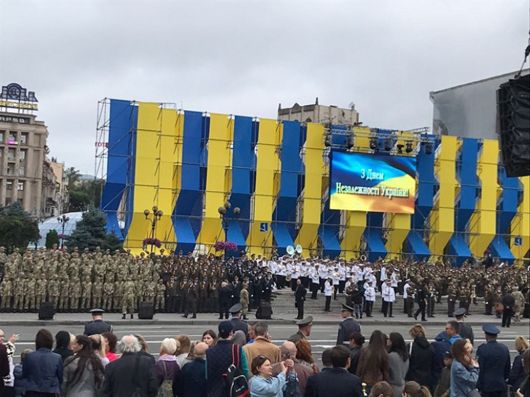 На Майдані готуються до військового пара…