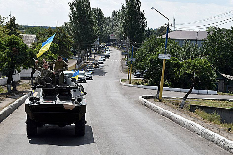 Доба в АТО: 35 обстрілів, ЗСУ втрат не з…