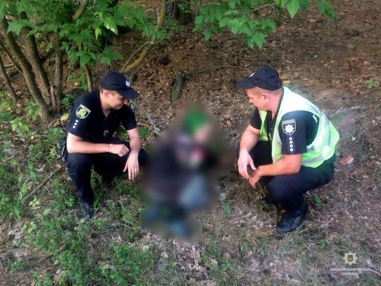 На Харківщині полісмени відмовили літню жінку від самогубства