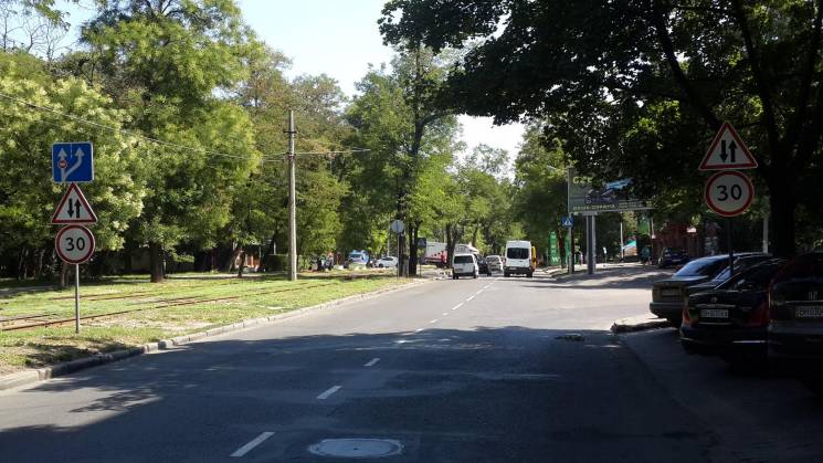 На ділянці Фонтанської дороги ввели двос…