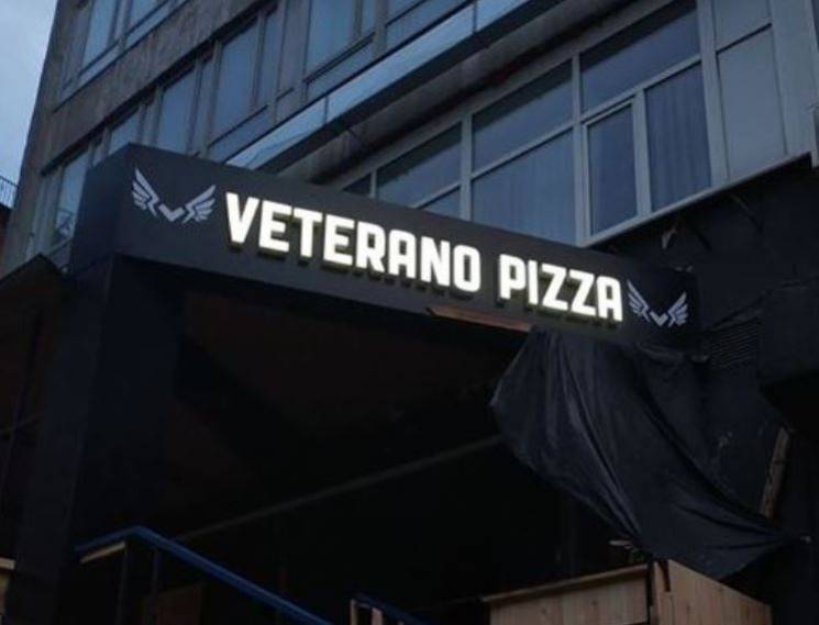 В центре Днипра открылась "Pizza Veteran…