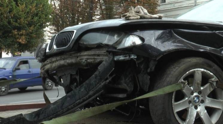 У Полтаві п&#039;яний водій на BMW вріза…