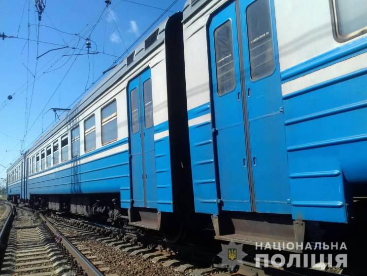 На Харківщині жінка потрапила під потяг…