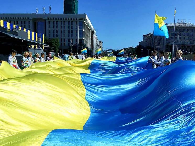 День флага: На войне, в Крыму и везде…