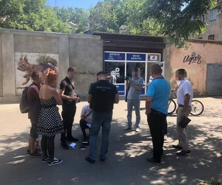 В Одесі на хабарі затримали чиновника ра…
