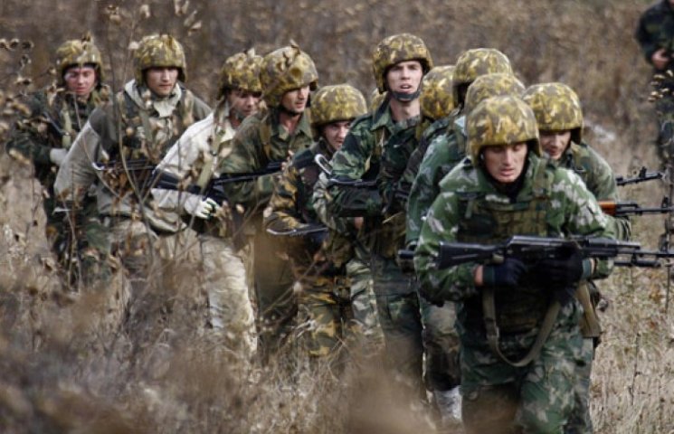 В России планируют 4 тыс. военных учений…