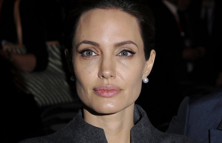 Анджелина Джоли попала в ДТП…