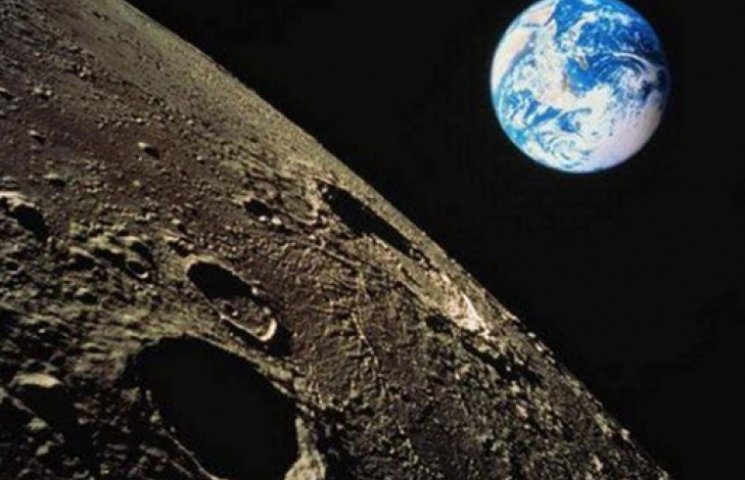 Росіяни рвуться на Місяць, щоб і там кач…