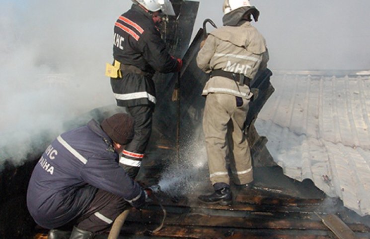 На Николаевщине сгорел магазин строймате…