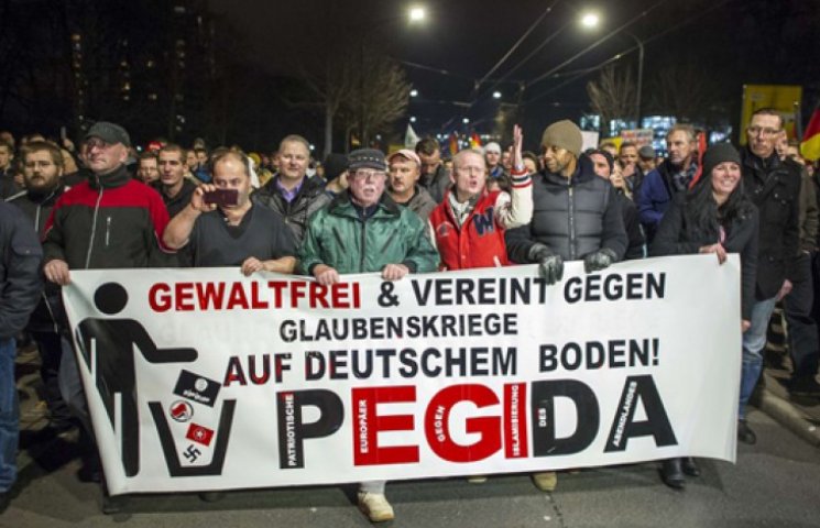 Тисячі німців вийшли на мітинги проти іс…