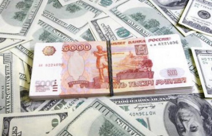 Паника на московских площадках: доллар с…