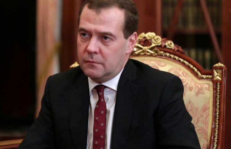 Какие ботинки наденет Медведев на встреч…