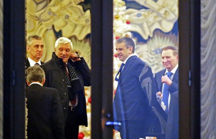 Мінська зустріч триває: у Кремлі твердят…