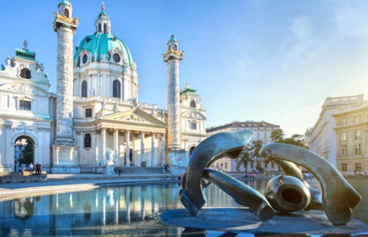 15 фото многоликой и радужной Вены…