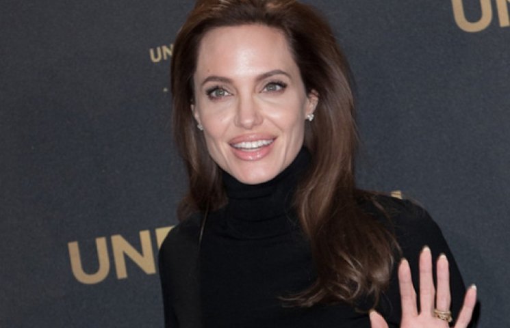 Секреты стройности Анджелины Джоли: штан…