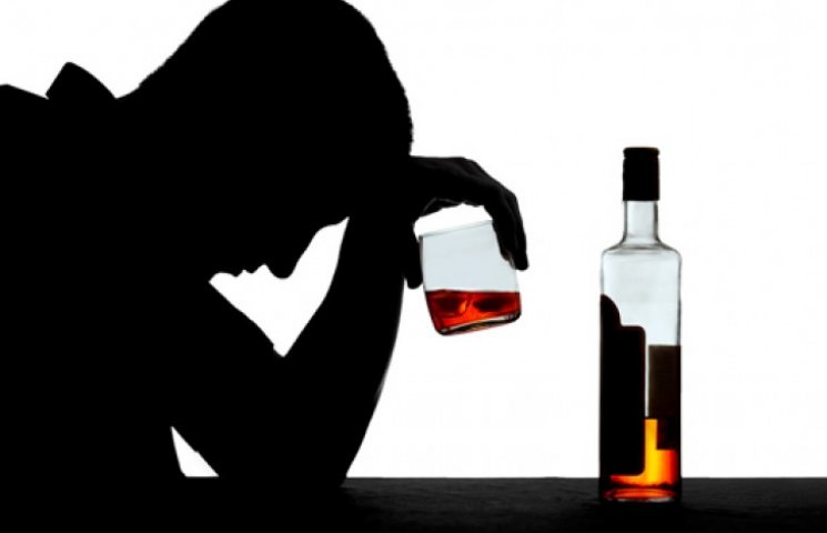Алкоголь підвищує ризик старечого слабоу…