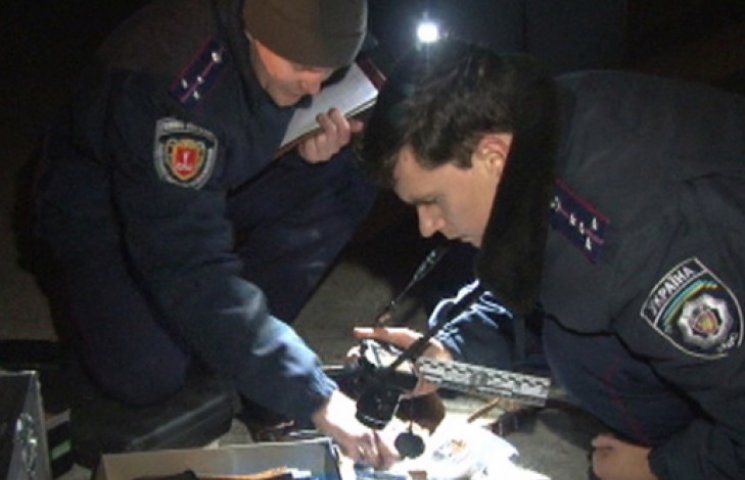 В Одесі міліція вилучила з авто волонтер…