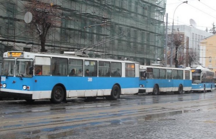 У Вінниці зупинились тролейбуси…