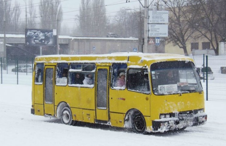 У Києві подорожчав проїзд у маршрутках:…
