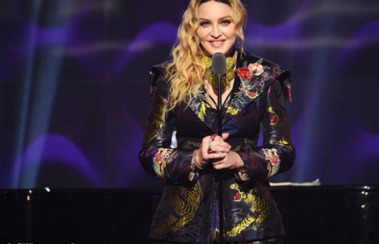 Billboard визнав Мадонну жінкою року…