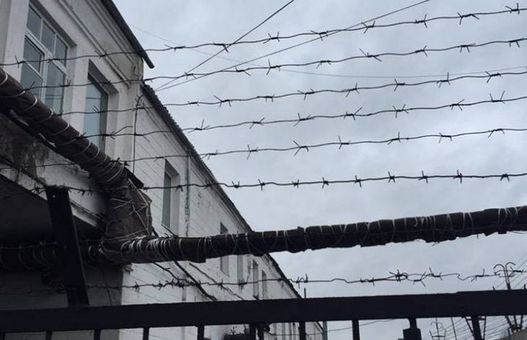 На Житомирщині в’язнів утримують в нелюд…