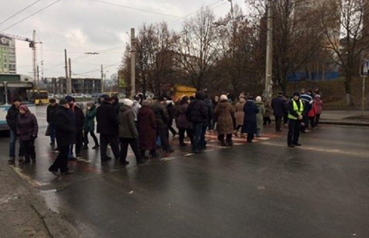 Протестувальники у Хмельницькому перекри…