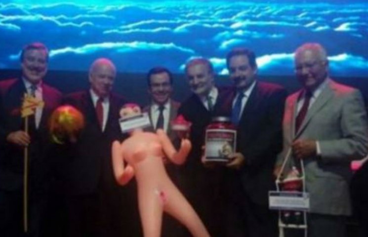Чилійського міністра заскочили із секс-л…