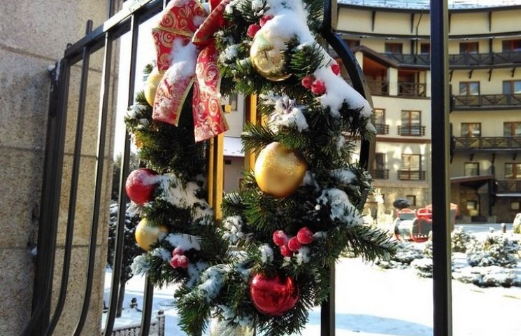 Львовский курорт засыпало снегом (ФОТО,…