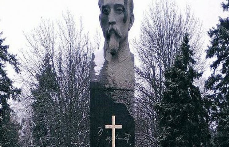 На Росії "християнізували" пам’ятник Дзе…