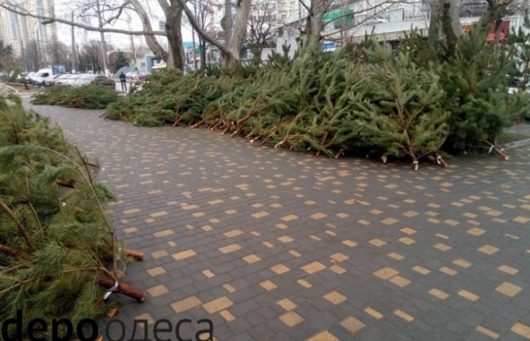 До Нового року кілька днів: вулиці Одеси…