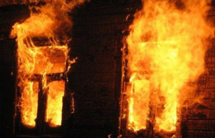 В Ужгороді через пожежу у квартирі постр…