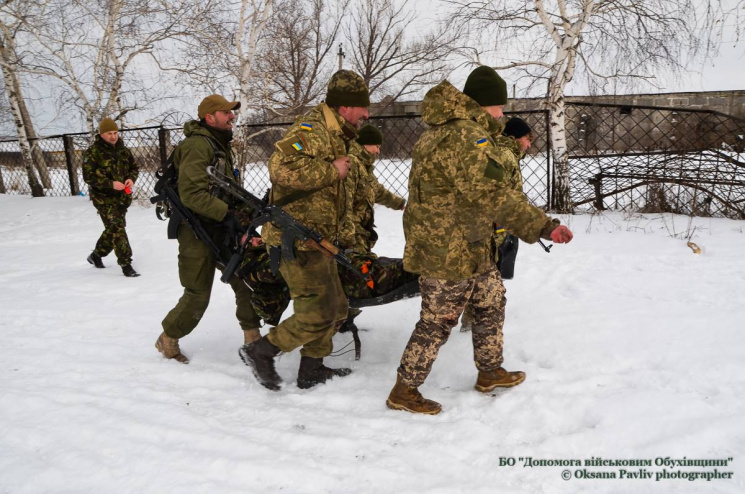 Боевики обстреливают Луганщину, ранен од…