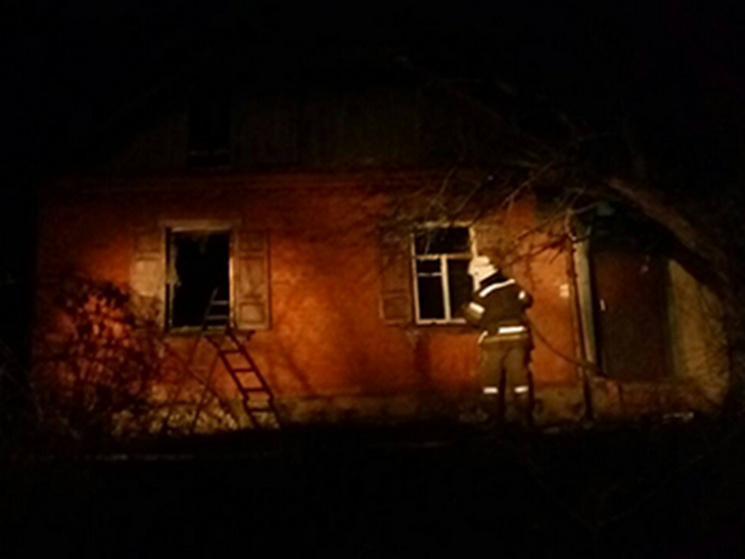 В Полтаві під час пожежі у будинку згорі…