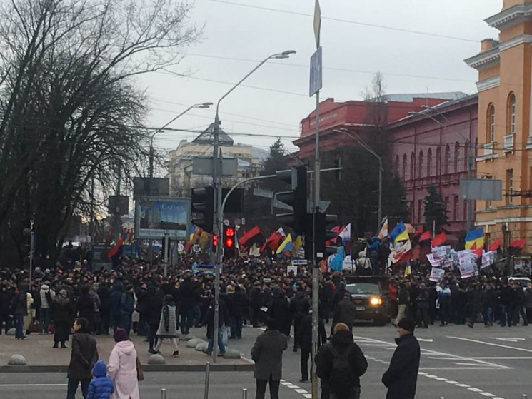 У Києві проходить "Марш за імпічмент" Са…