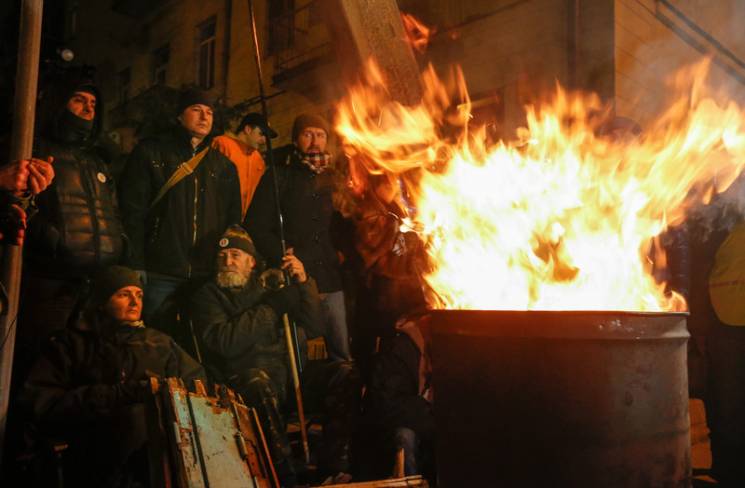 Огонь под СБУ: Как в Киеве задерживали С…