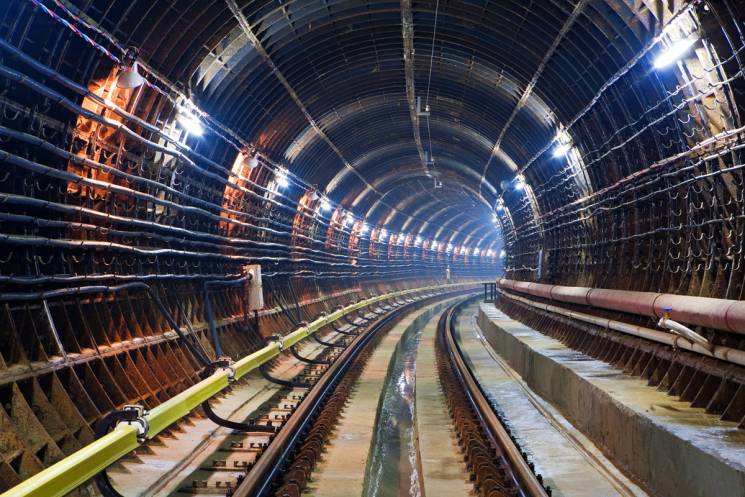 Нове життя харківського метро: Хто реані…