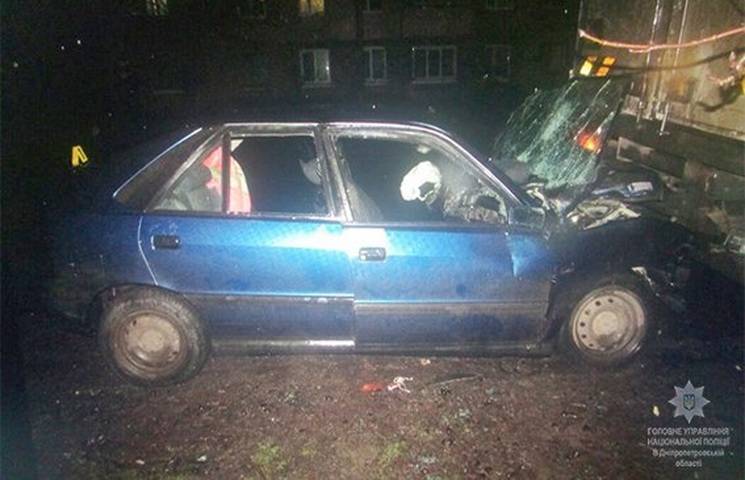 На Дніпропетровщині автівка протаранила…