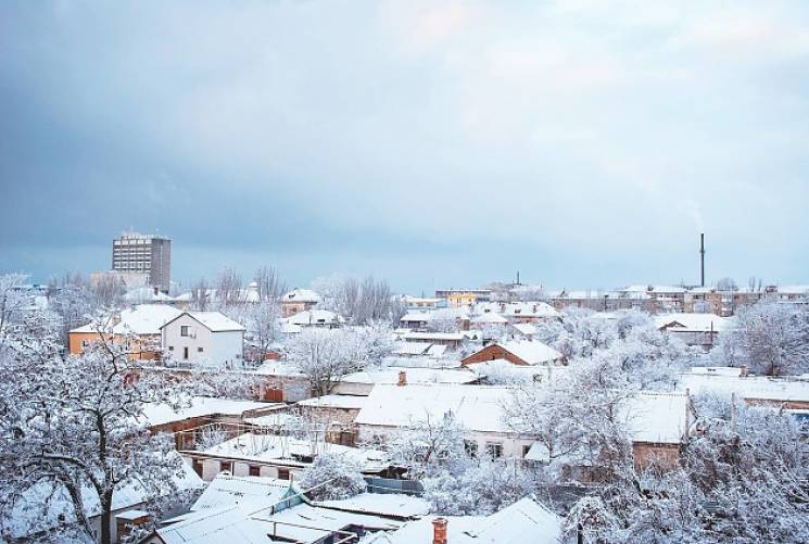Запорожский курорт засыпало снегом (ФОТО…