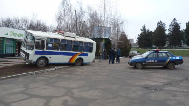 В Олександрії автобус переїхав жінку біл…