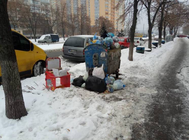 Київ суворий: Як столиця України захлина…
