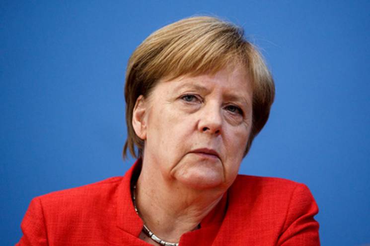 Меркель обещает отомстить России за Азов…