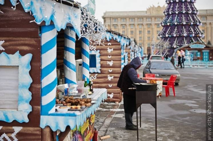 Новогоднюю ярмарку в центре Харькова буд…