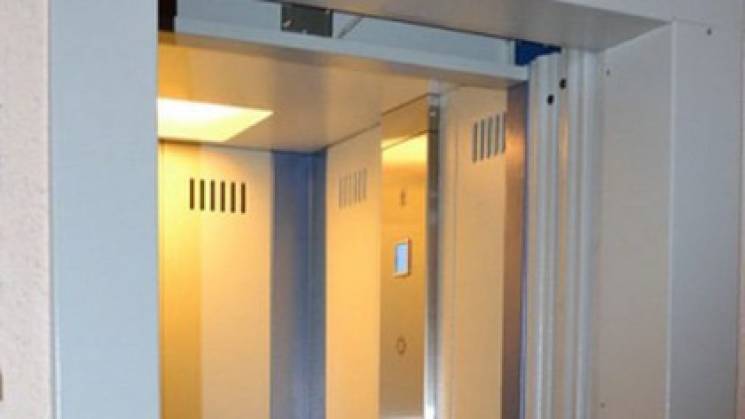 У Мукачеві на ремонт ліфтів виділили май…