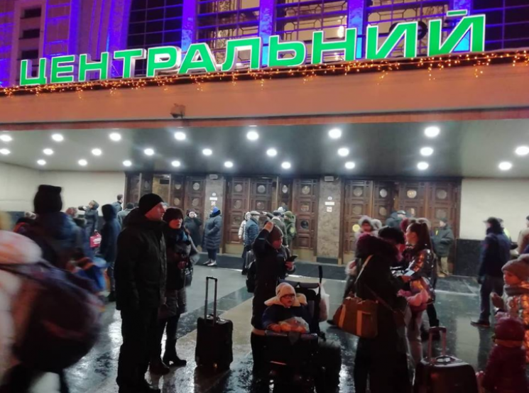 У Києві "замінували" залізничний вокзал…