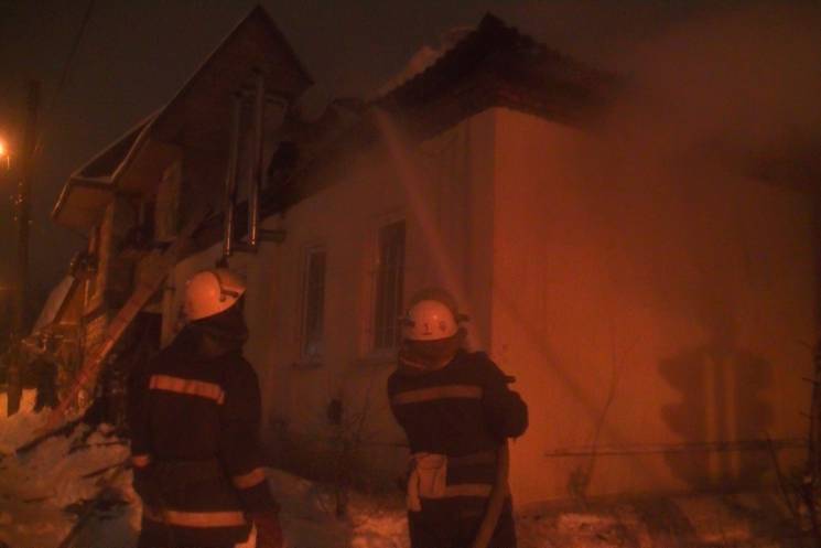 В Харькове загорелся частный дом (ФОТО)…