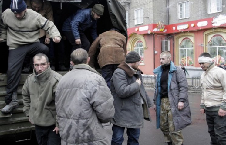 З полону бойовиків звільнені п'ять украї…