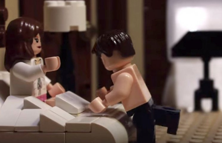 Lego представил эротический трейлер «50…